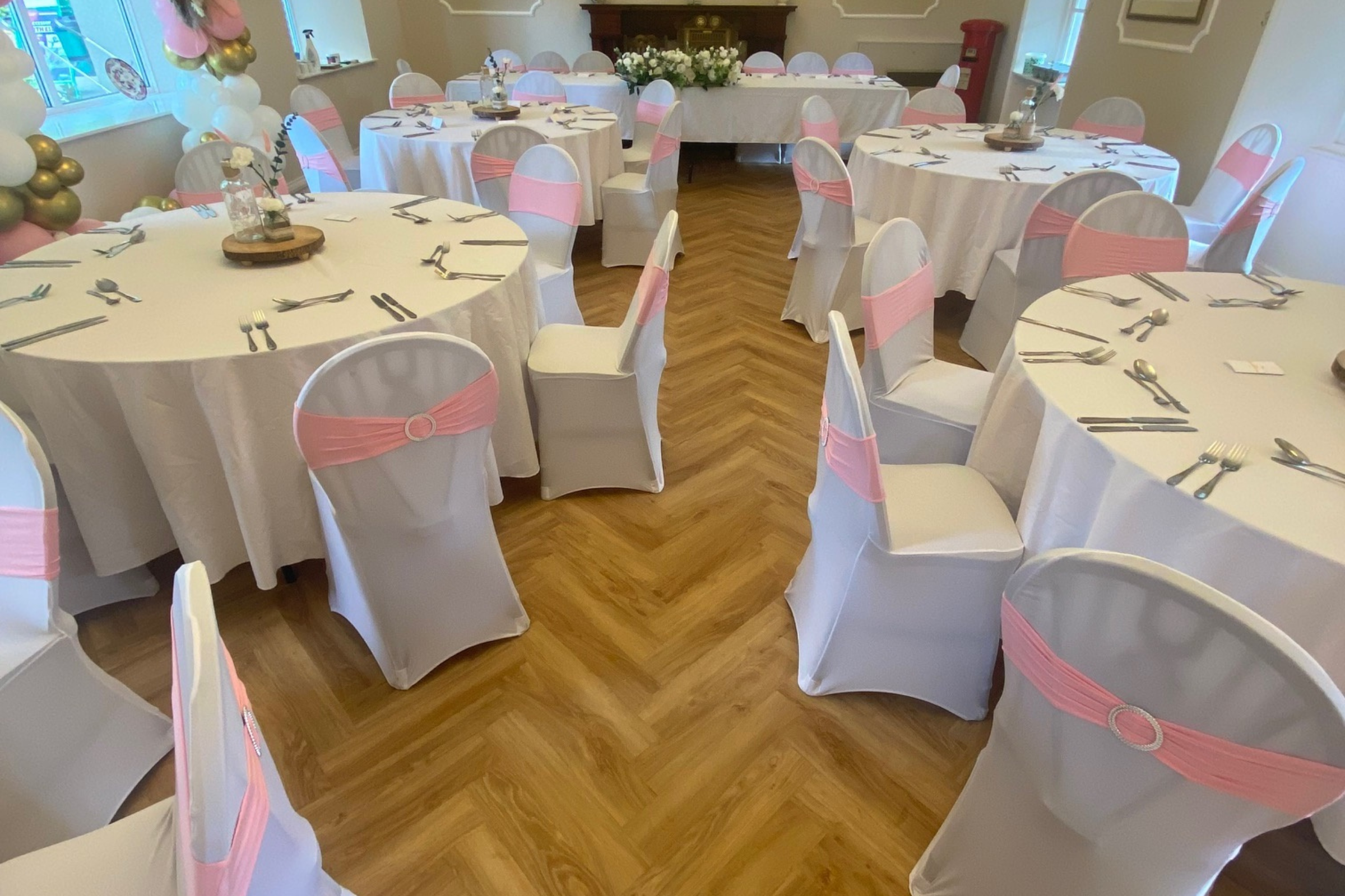 Bostik supports the refurbishment of a century-old dining space at Brancepeth Castle Golf Club